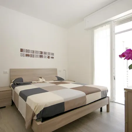 Residenza Adua Evangelisti Casa Apartment *