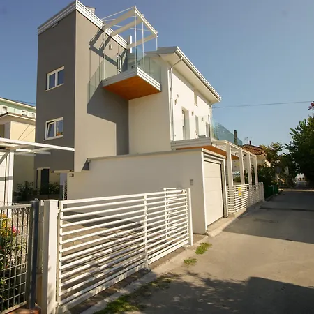 Residenza Adua Evangelisti Casa