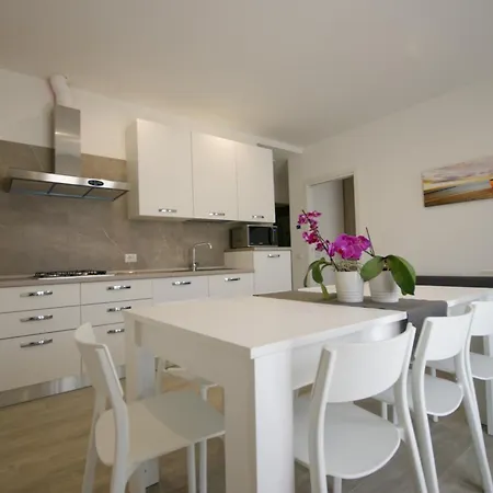 Apartamento Residenza Adua Evangelisti Casa *