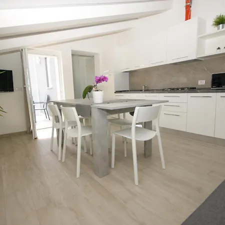 Apartament Residenza Adua Evangelisti Casa *
